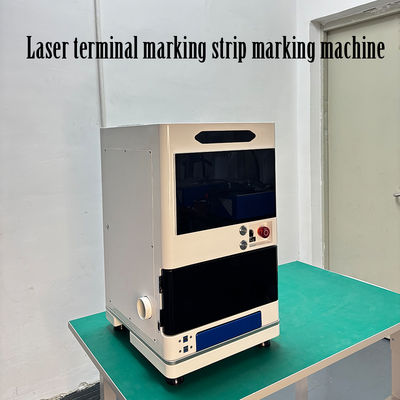 Buon prezzo Macchina di marcatura laser per etichette Macchina di marcatura laser a fibra mini Targa di identificazione in plastica Striscia di numero con caratteri incisi in linea