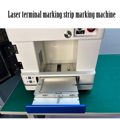 Buon prezzo Macchina per marcatura laser macchina per marcatura laser per metalli Morsettiera Striscia bianca Targhetta digitale Striscia di identificazione in plastica Incisione Stampa e marcatura industriale in linea