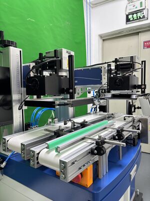 Buen precio Máquina de marcado con láser UV totalmente automática con cámaras dobles para una corrección precisa y grabado a alta velocidad de 7000 mm/s en protección completamente cerrada en línea